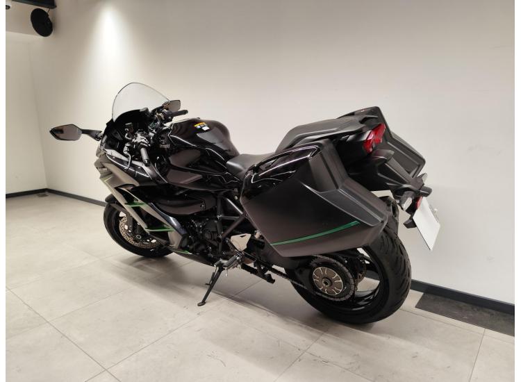 KAWASAKI Ninja H2 SX / 2023 / 10 117km