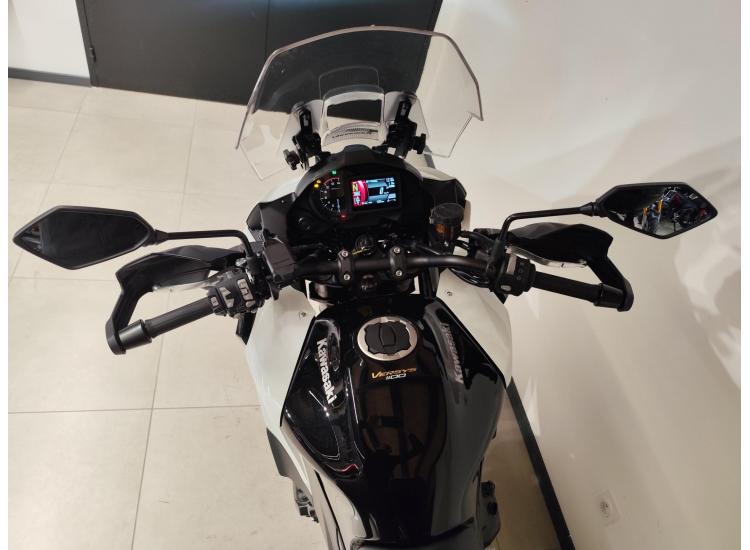 KAWASAKI VERSYS 1100 s / 2025 / 1300KMS 