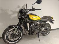 KAWASAKI Z 900 RS YELLOW BALL