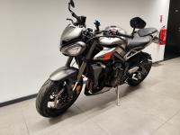TRIUMPH STREET TRIPLE 765 RS / 2023 / 9.000 km 